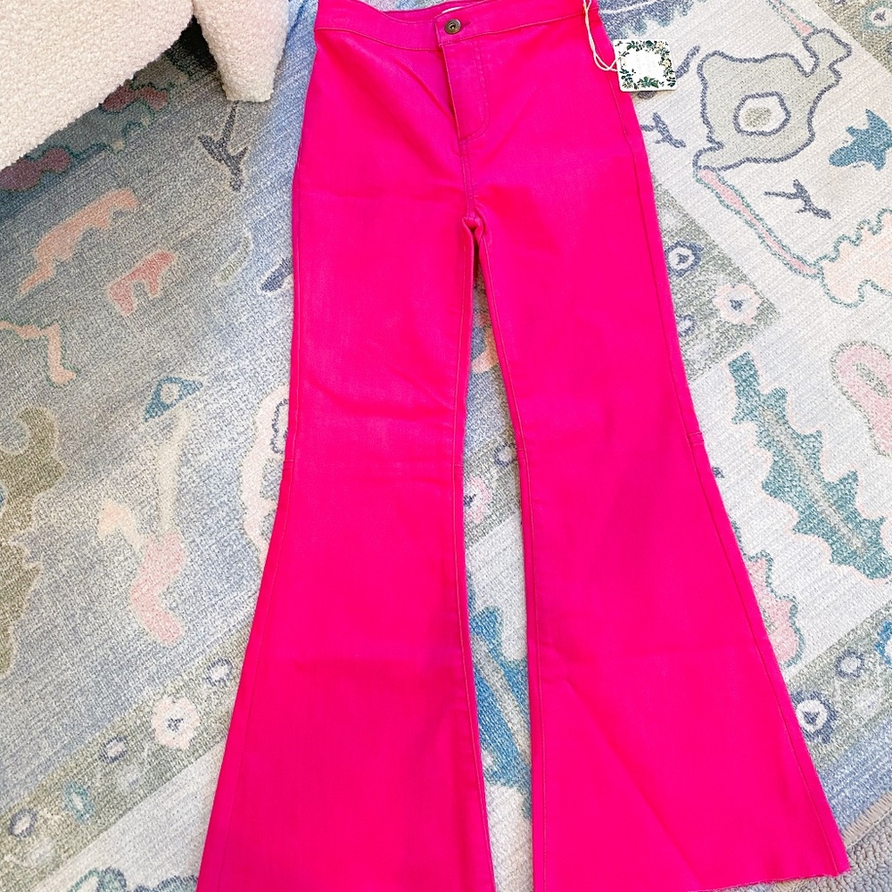 Chelsea & Violet Girls Bright Fuschia Flare Jeans Size: 10/12 (m)